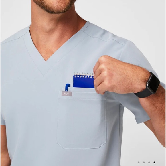 NWT FIGS SET DUSTY BLUE GREY LEON SCRUB TOP AND TANSEN JOGGERS LIMITED ED - Picture 4 of 6